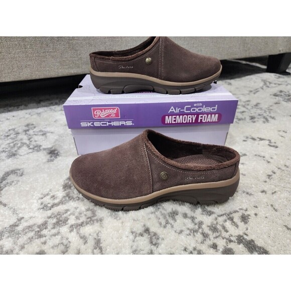 Skechers Shoes - Skechers Woman Size 9.5 Relaxed Fit Easy Goin Lovely Latte Clog 169107/Chocolate